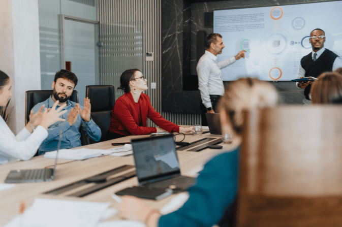 Dominio de Gráficos: Aprende a interpretar y usar visualizaciones de datos para decisiones